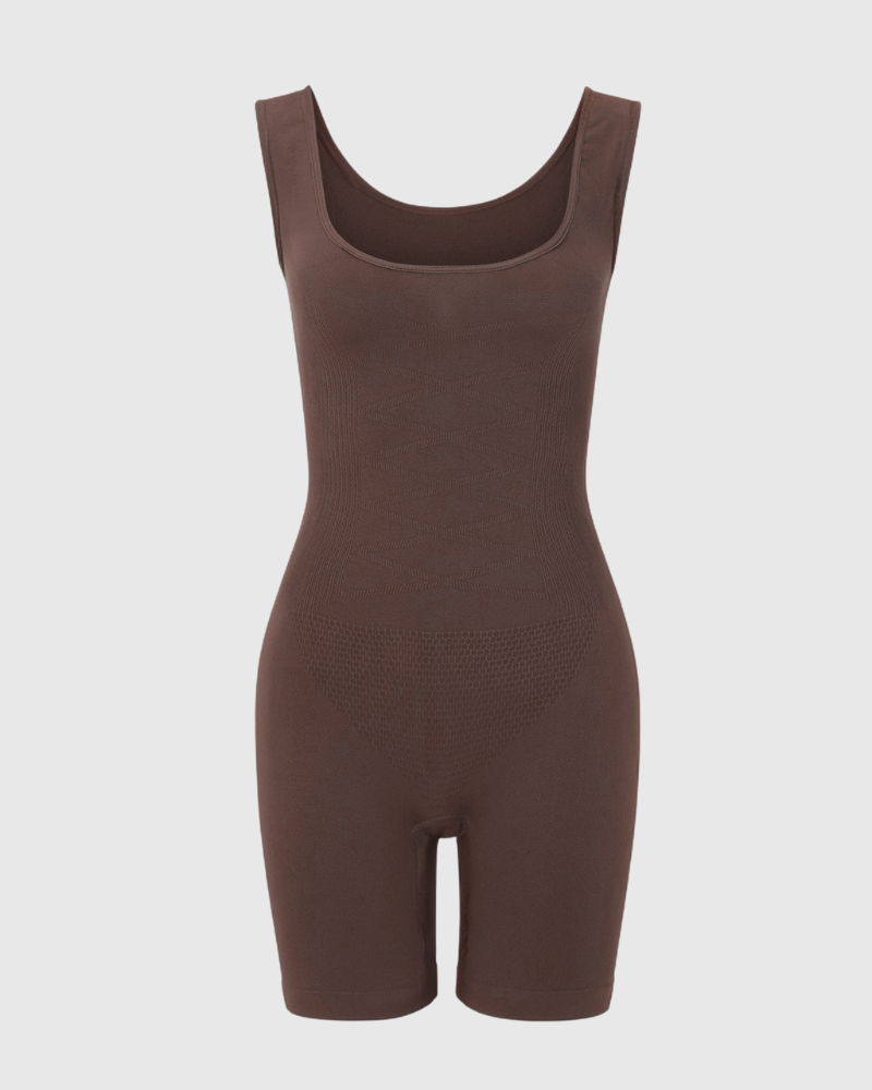 Wygładzający bezszwowy bodysuit