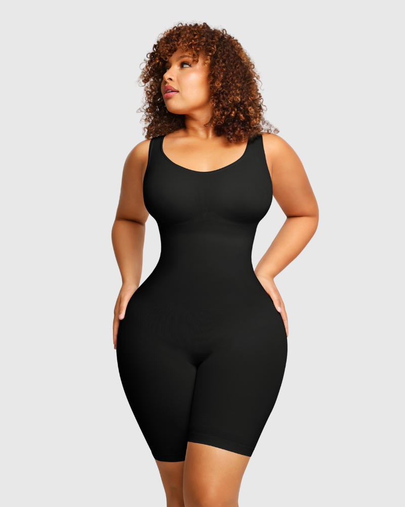 Wygładzający bezszwowy bodysuit