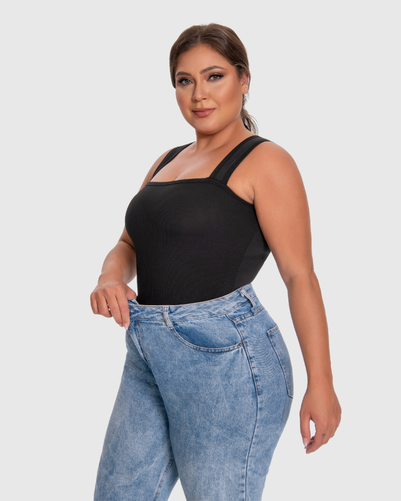 Body z szerokimi ramiączkami typu racerback