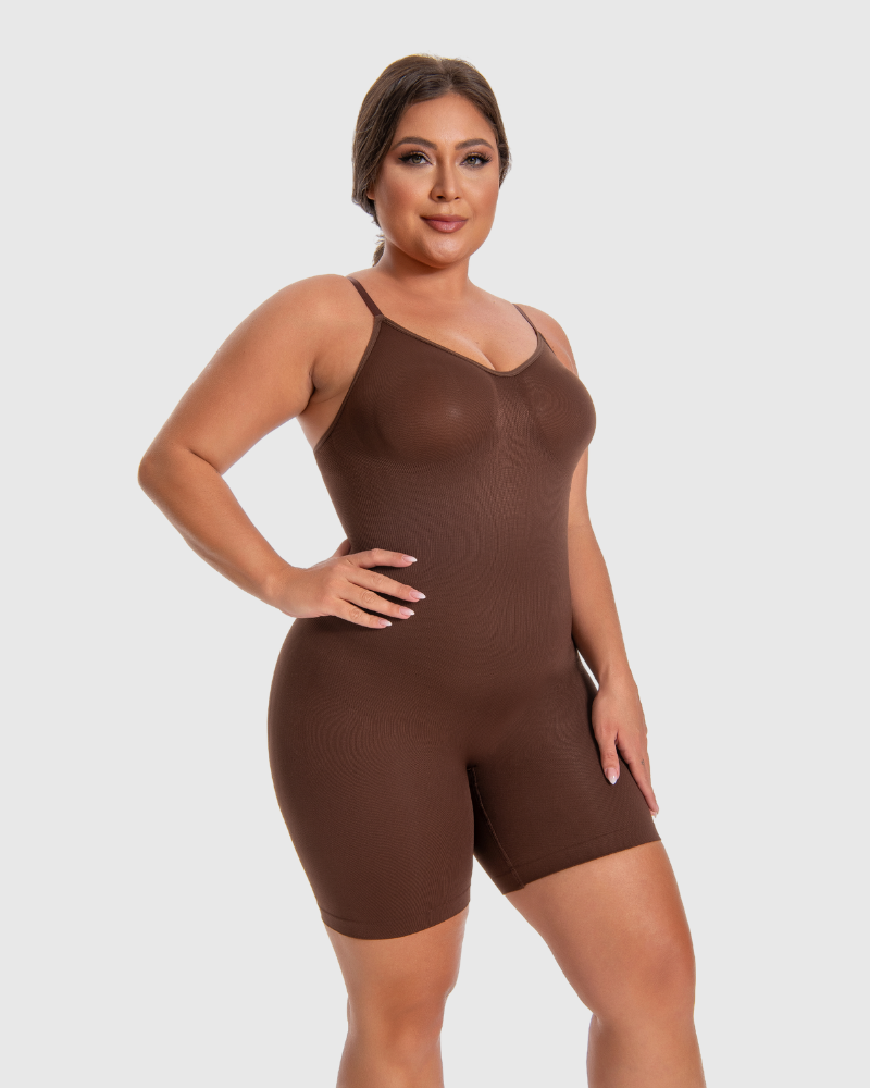 Wygładzający bezszwowy bodysuit